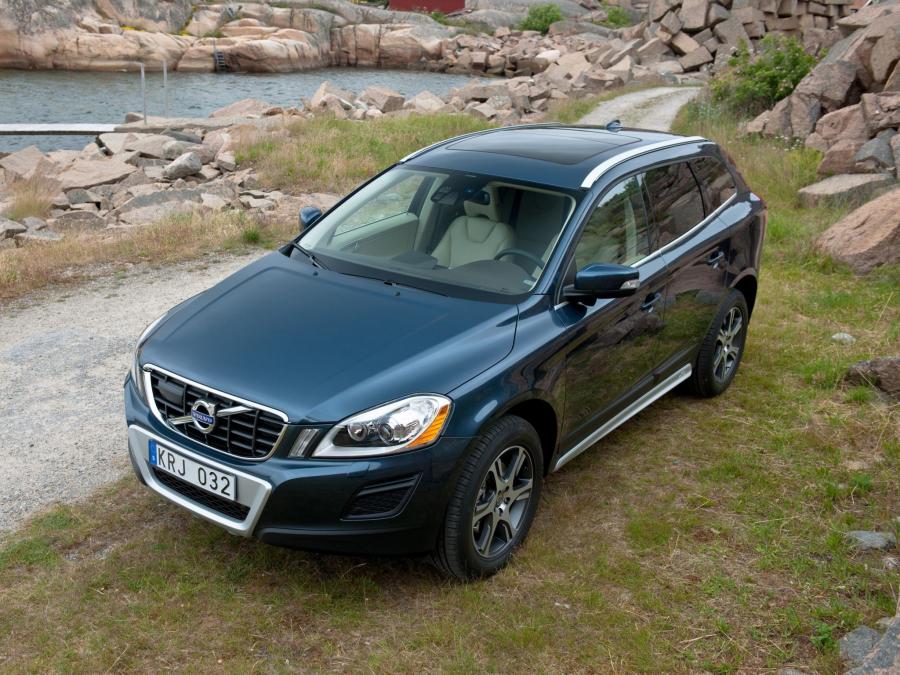  Volvo XC60 D3 2009 года  (фото 10 из 12)